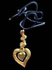 Collier pendentif articulé