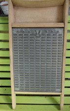 ancienne planche à laver en bois et zinc