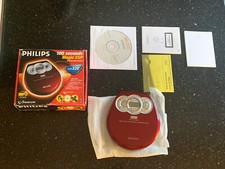 Baladeur MP3 Philips exc 320 , fonctionnel avec bpoite d'origine .