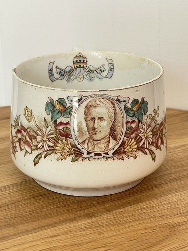 Ancienne tasse commémorative - ancienne,
