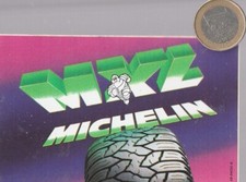 AUTOCOLLANT. Automobile. Moto