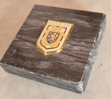 presse papier en marbre avec blason C.R.S. 13 en matière  à définir - bureau -