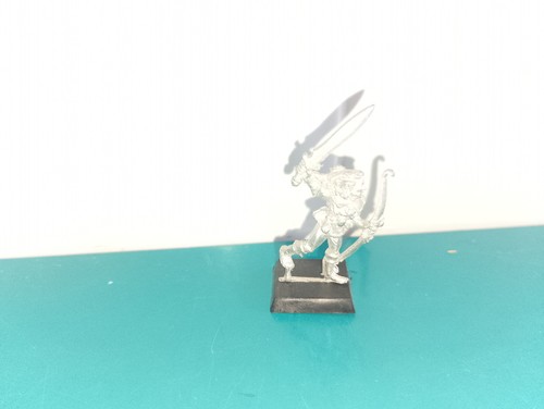 1705264 figurine warhammer