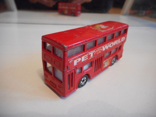 Tomica london bus pet world - "pet, world"
