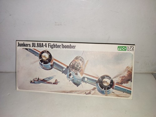 Maquette frog junkers - maquette,