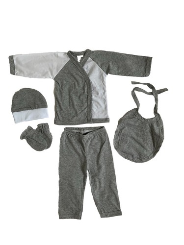 Ensemble vêtements bébé