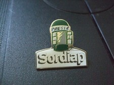 PINS  COLONNE MORRIS   PRESSE  SORDIAP 