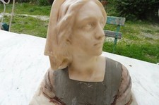 buste marbre Jeanne d'Arc vers 1900.