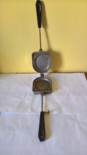 Ancien gaufrier moule à