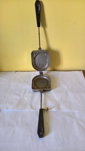 Ancien gaufrier moule - , à