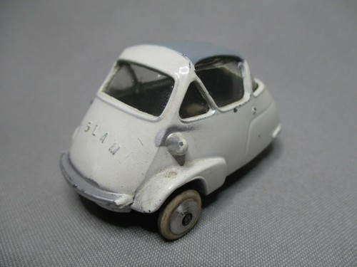 Al919 quiralu isetta - 1/43,