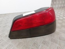 Feu arriere principal droit