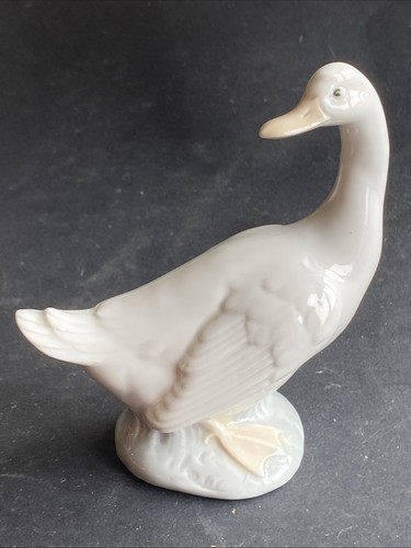 Porcelaine lladro statue - lladro,