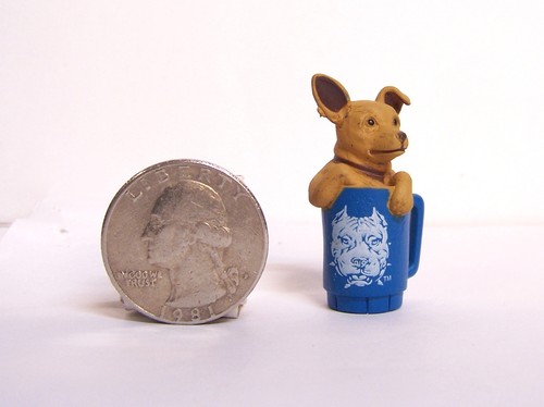 Tan chihuahua tea cup - dog, 1"