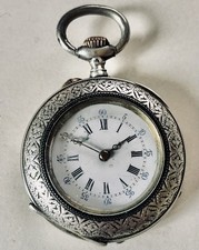 Montre ancienne de femme à