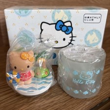 Coffret club mensuel Hello Kitty Beach Theme Aroma Candle and Figure Set