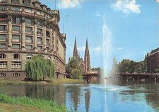 67 STRASBOURG LE PALAIS DE L EVECHE ET L EGLISE ST PAUL