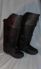 Art Populaire Paire De Bottes