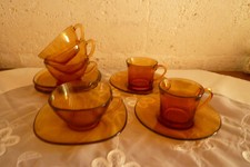 6 tasses à  café Vereco  couleur ambré vintage années 60 70