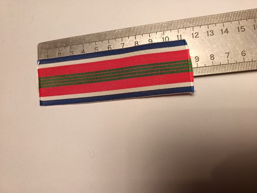 Ruban médaille de - "médaille",