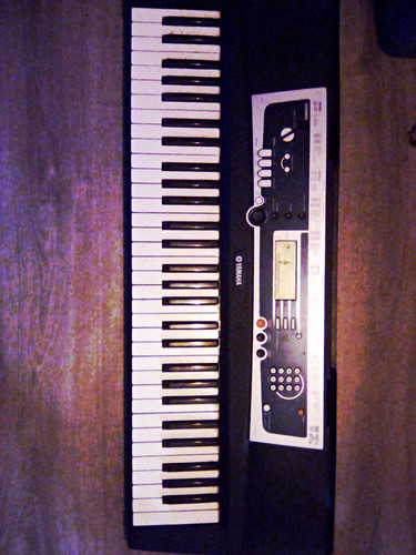 Yamaha ypt 210 - 210, 61-key