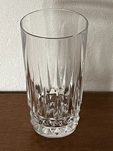Verre jus eau - jus,