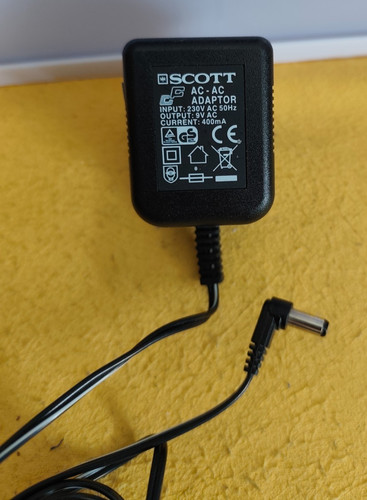 Scott chargeur 9v - scott,