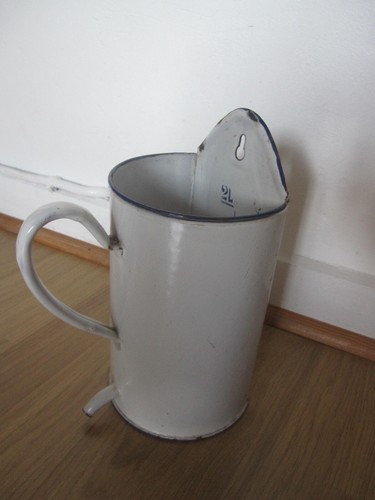 Ancien pot lavement en - ,