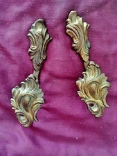 Jolie paire crochets embrases