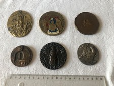 Lot de 6 médailles de table