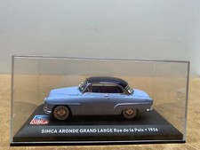 SIMCA ARONDE GRAND LARGE RUE DE LA PAIX 1956 EN BOITE 1/43 M1