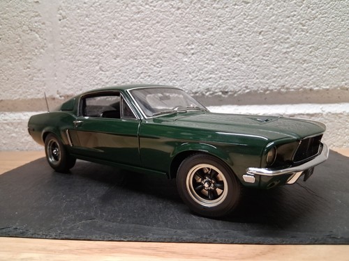 Ford mustang autoart - mustang,