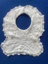 Ancien bavoir bébé dentelle - ancien,