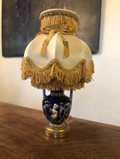 JOLIE TOUTE PETITE LAMPE EN