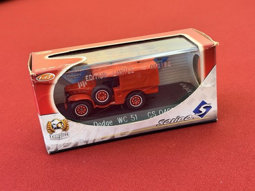 Voiture miniature pompier - voiture,