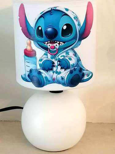 Lampe chevet stitch - de,