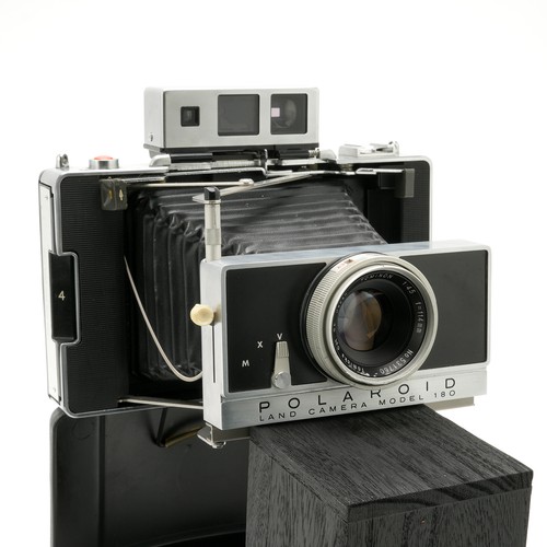 Polaroid land camera model 180 - camera,