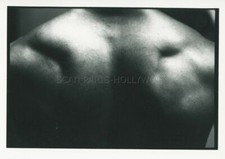 JAMES A. FOX MALE MASCULIN