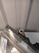 Optique avant principal droit