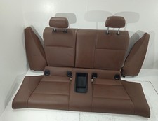 PIEL MARRON SIÈGES ARRIÈRE /