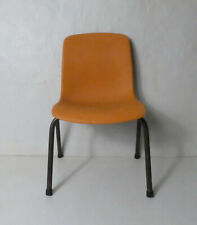 chaise enfant plastique orange vintage