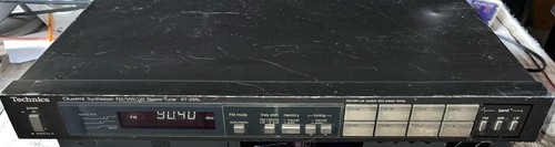 Tuner stéréo synthétiseur