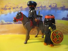 Playmobil  4247 / 4244 Voleurs / Brigand / Palmiers / Puits Trésor Egyptiens