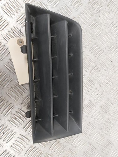Grille calandre droite - de,