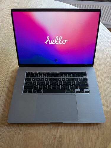 Macbook pro 2019 i7 - pro, 16"