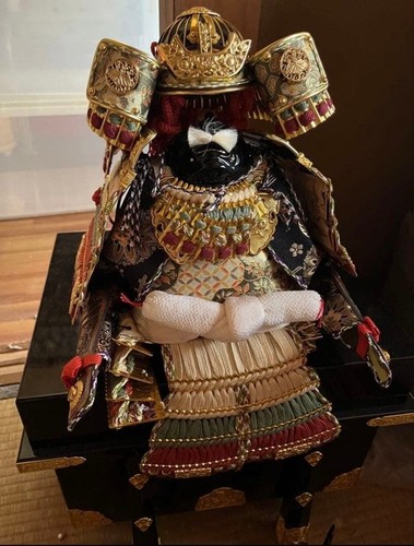 Ancienne poupée samouraï