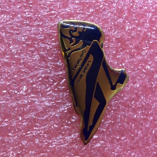 T22 pins club - pins, de