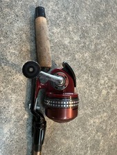Vintage Daiwa Spin Cast Reel