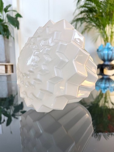 Globe skyscrapper art déco - art,