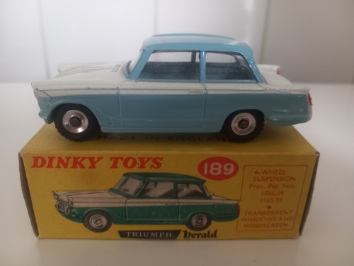 Dinky toys triumph herald - dinky,